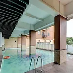 Oyo Life 92910 Apartemen Tamansari Panoramic By Tira