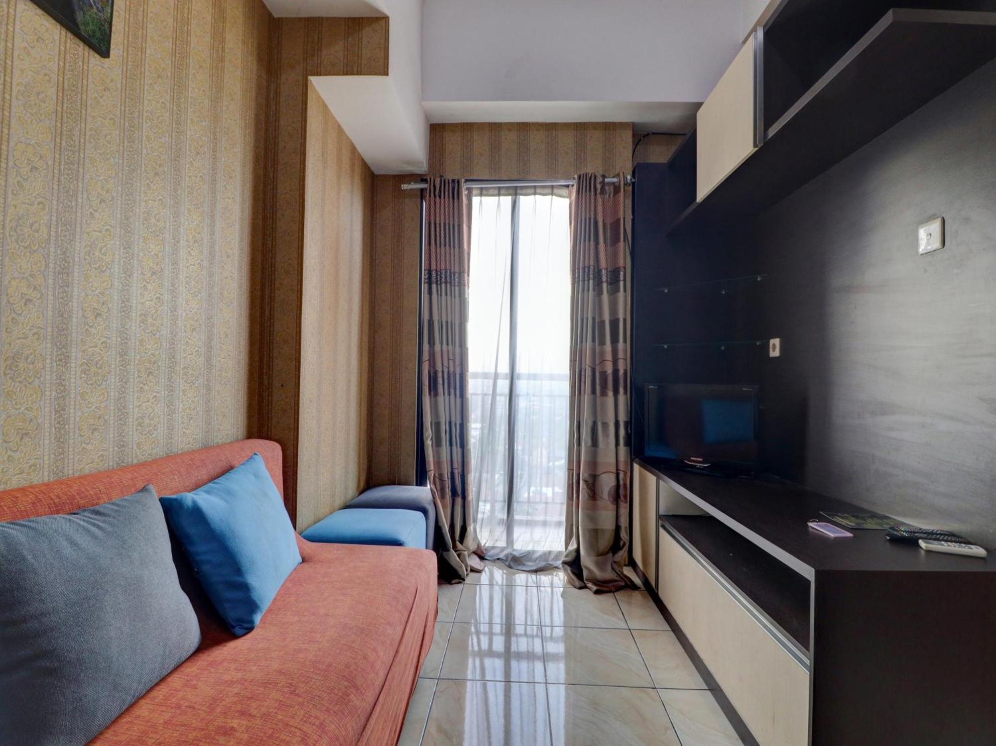 Hotel Oyo Life 92910 Tamansari Panoramic By Tira 2*